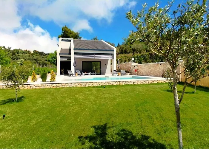 Villa Soha Luxury House *