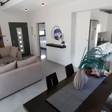 Soha Luxury House * Lazarata