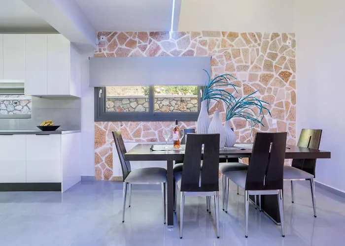 Villa Soha Luxury House *