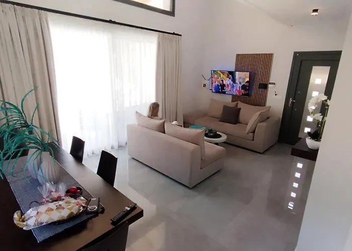 Soha Luxury House Villa